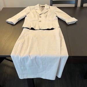 Tobias Women’s 2 Piece Suit